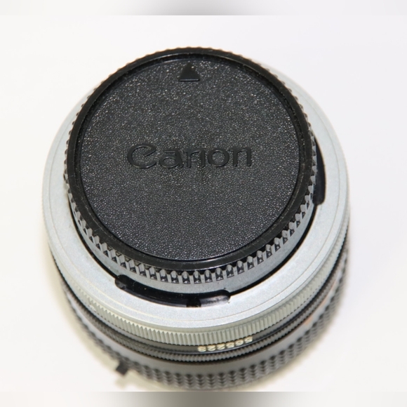 Canon AE-1 ProgramCamera Set - Picture 12 of 14